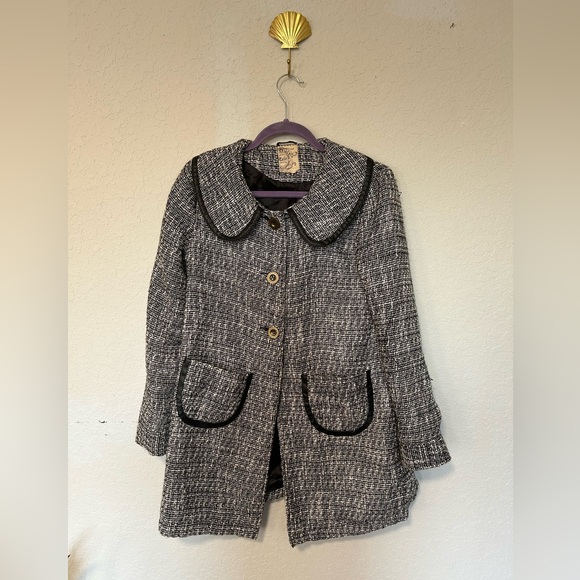 Tulle Jackets & Blazers - Vintage Inspired Tulle Black and White Tweed Wool Blend Coat Size S